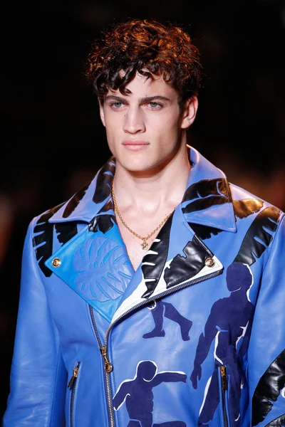 Look 51